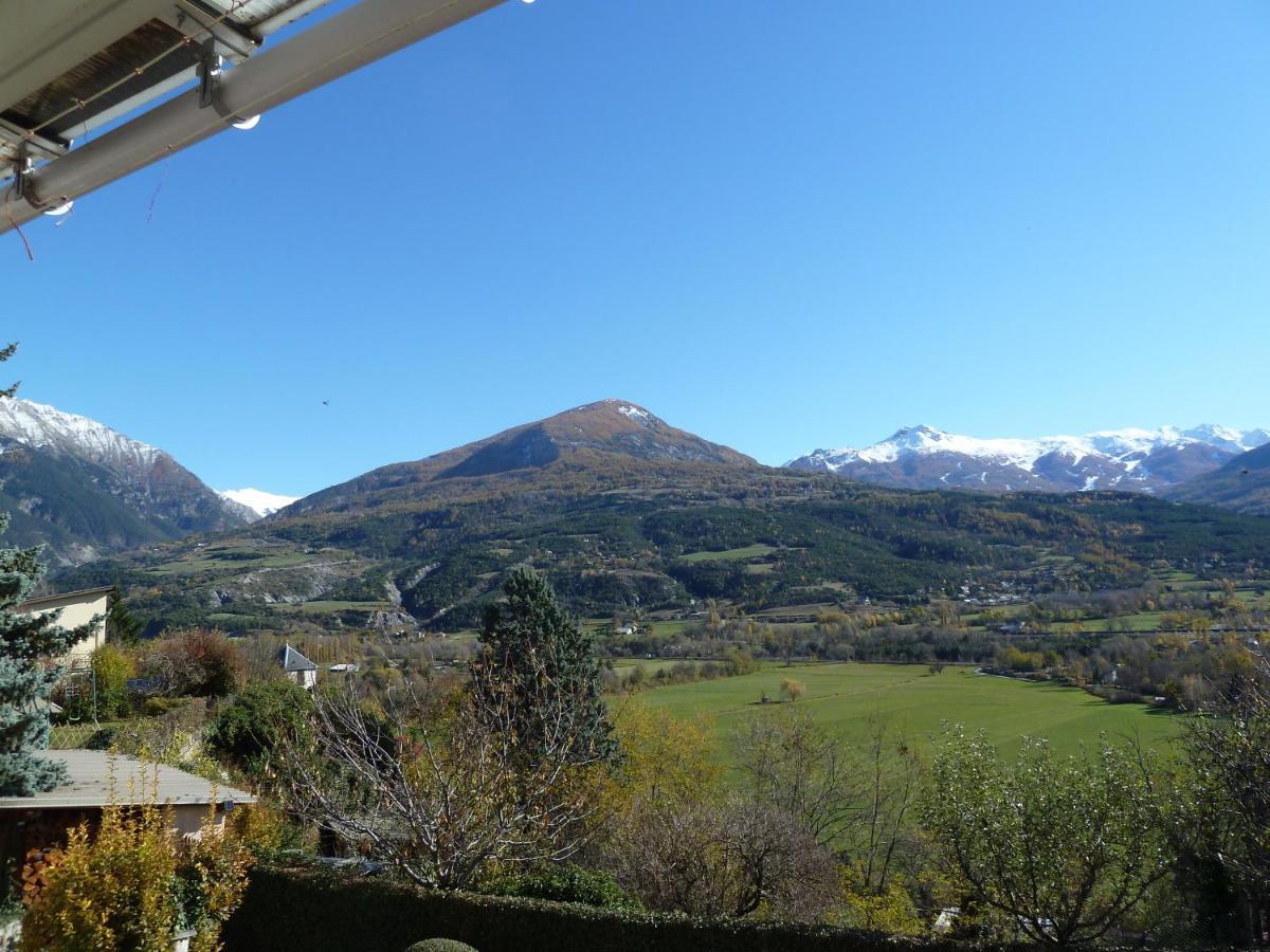 Vue Sur Les Montagnes Apartment Embrun ภายนอก รูปภาพ
