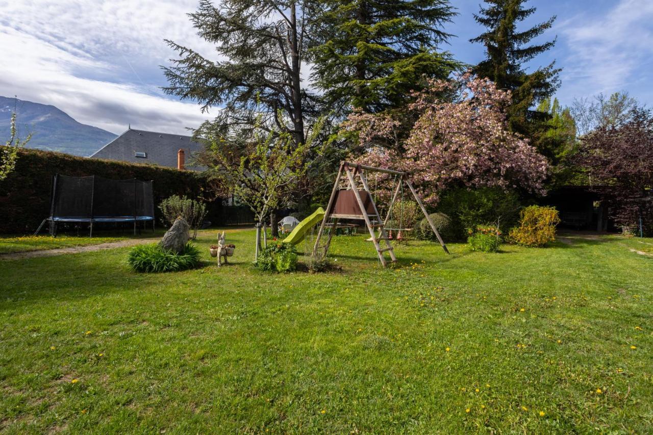 Vue Sur Les Montagnes Apartment Embrun ภายนอก รูปภาพ