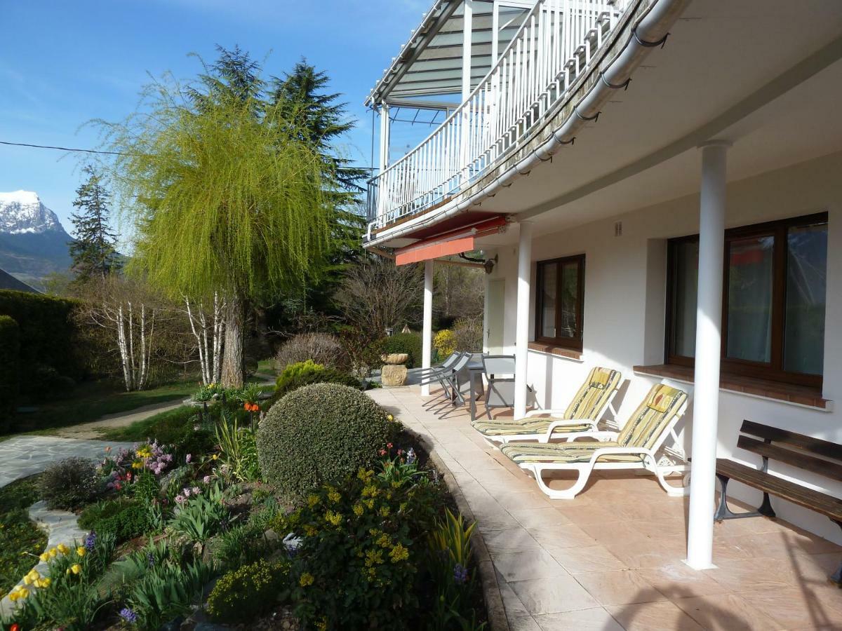 Vue Sur Les Montagnes Apartment Embrun ภายนอก รูปภาพ