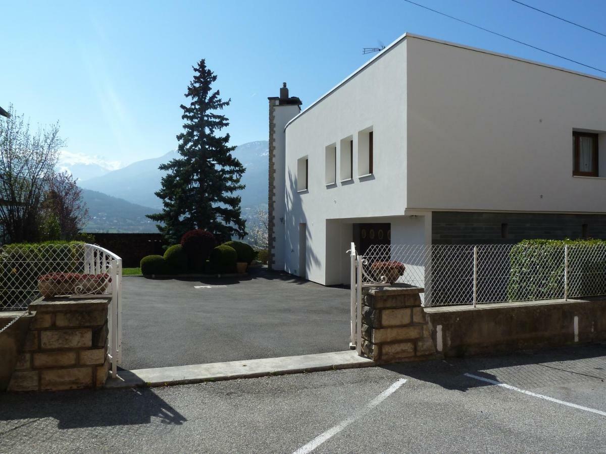 Vue Sur Les Montagnes Apartment Embrun ภายนอก รูปภาพ